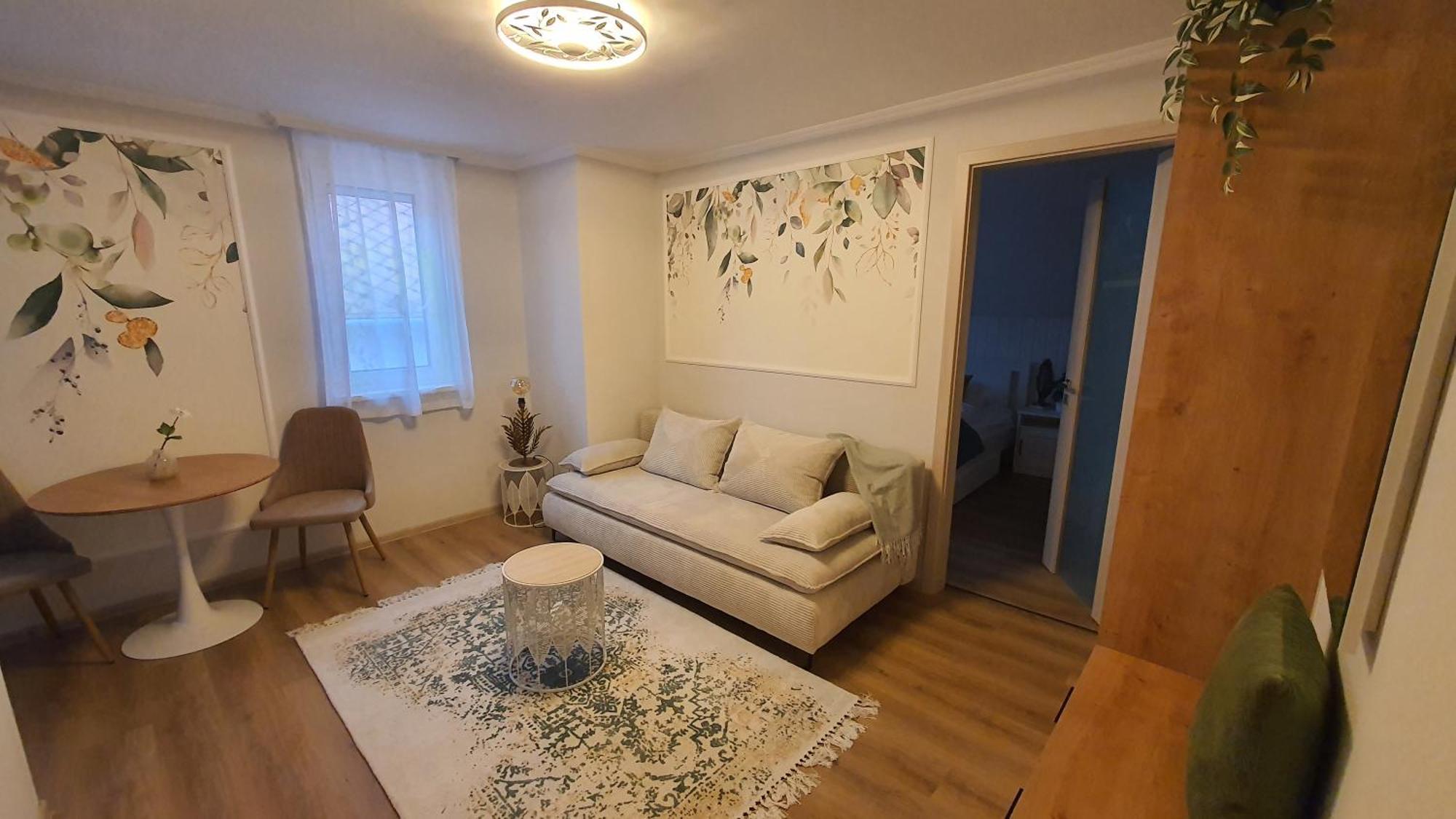 Apartamento Mi Casa Plantas Mosonmagyaróvár Exterior foto